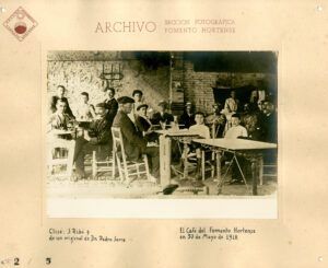 "El café del Fomento Hortense en 30 de Mayo de 1918"