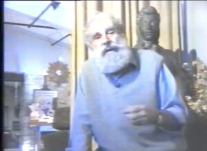 Reportatge i entrevista a Carles Fontserè en motiu del segon volum de les seves memòries, "Un exiliat de tercera", emès per Banyoles Televisió.