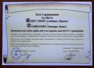 Diploma del pacte d'agermanament entre el municipi de Rupit i Pruit (Osona, Catalunya) i el municipi de Tournemire (Auvergne, France)
