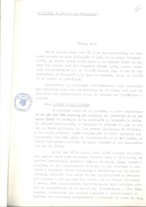 Rapport de police sur l'accident survenu lors d'une poursuite policière, en pleine période post-franquiste. On y trouve des photographies et des croquis du parcours de Gabriel Rodrigo Knafo, le long de la façade d'où il a plongé dans le vide, causant sa mort.