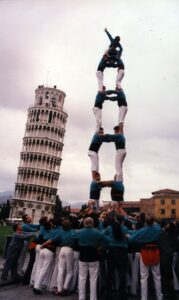 Tour des sept Castellers de Vilafranca à Pise