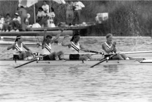 Compétition de régate lors de la célébration des Jeux Olympiques de Barcelone sur le lac de Banyoles